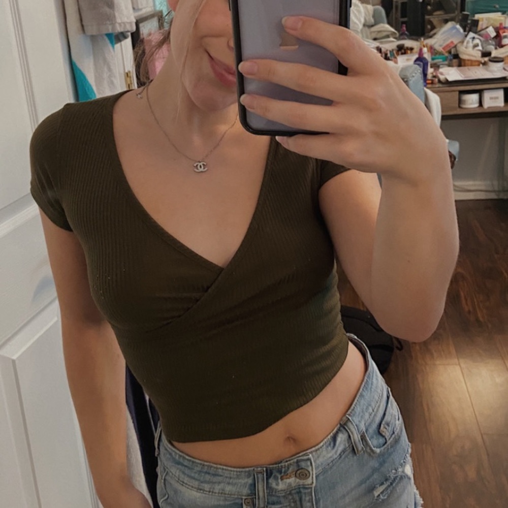 Green top💚